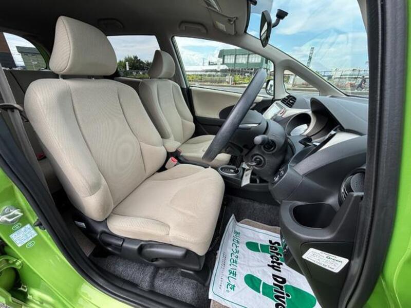 FIT HYBRID