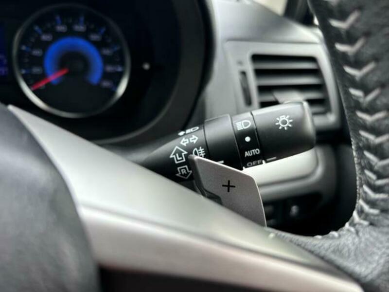 XV HYBRID