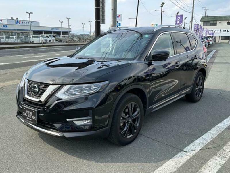 X-TRAIL