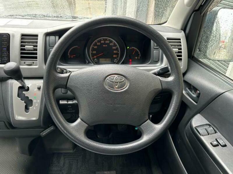 HIACE WAGON