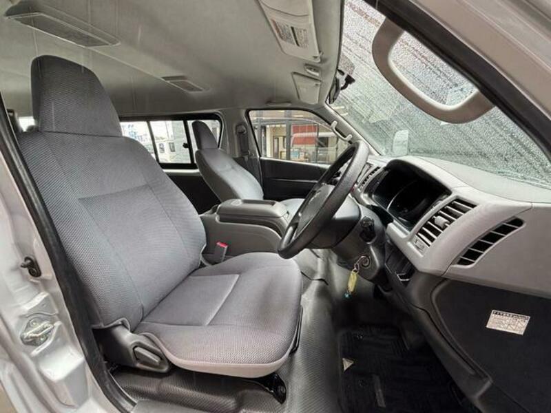 HIACE WAGON
