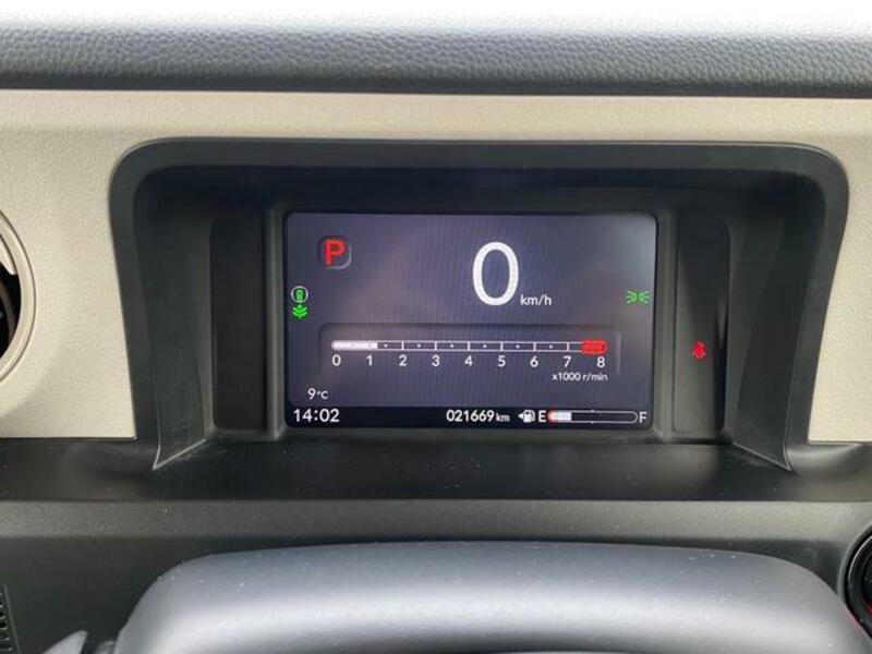 N BOX