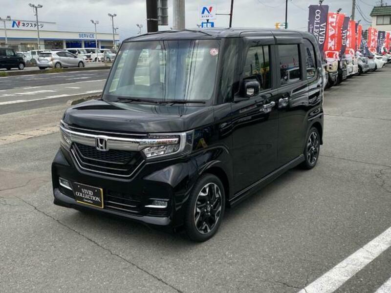 N BOX CUSTOM