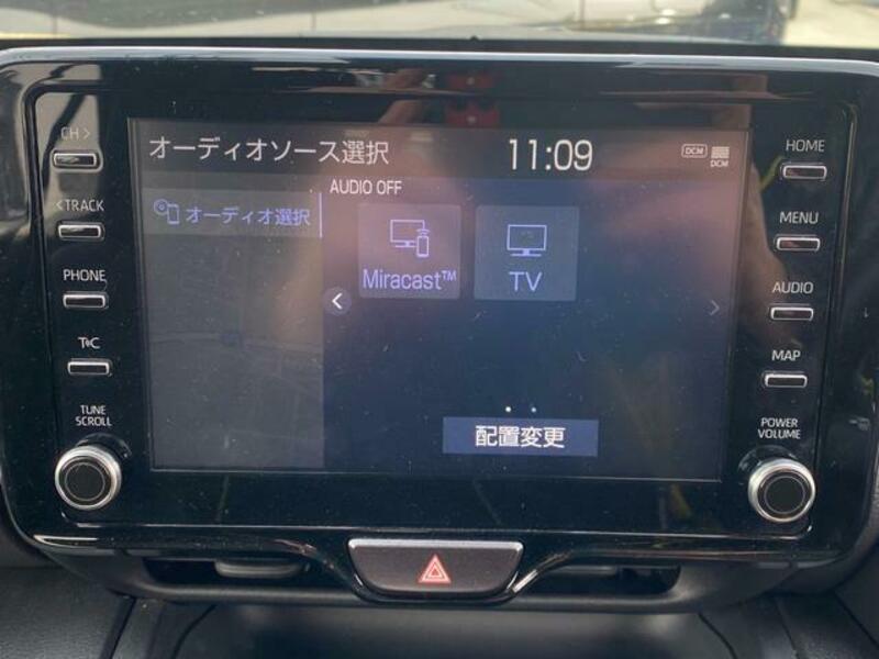 YARIS CROSS