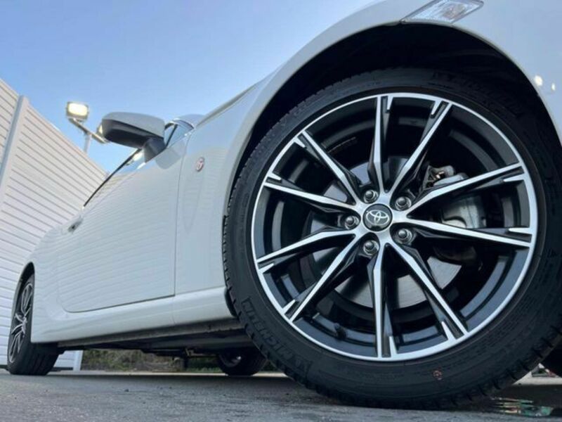 86