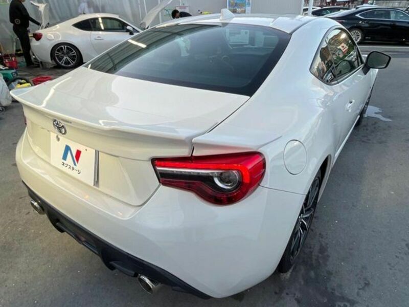 86