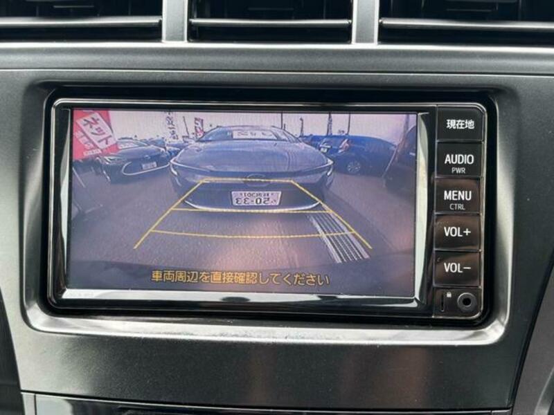 PRIUS ALPHA