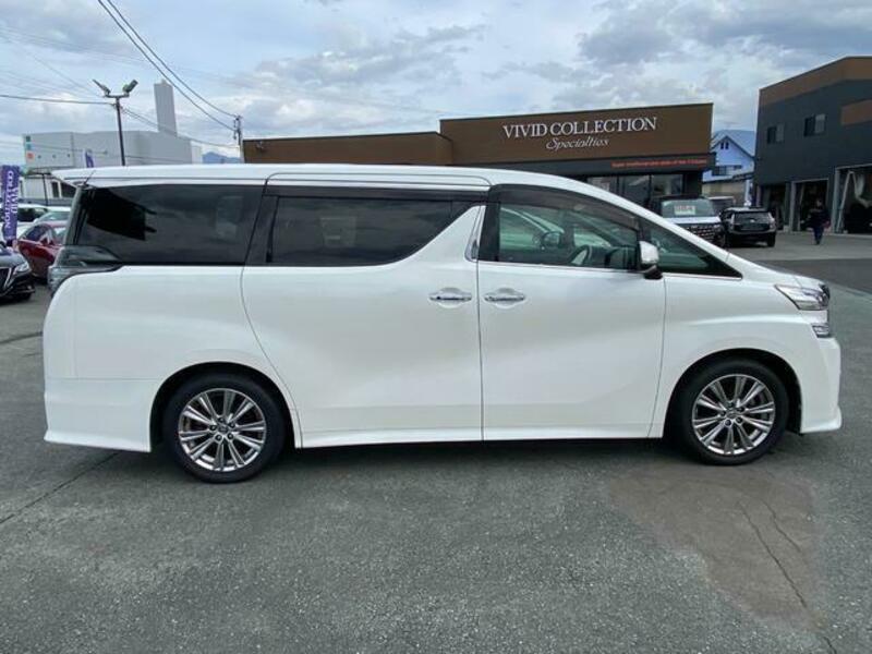 VELLFIRE
