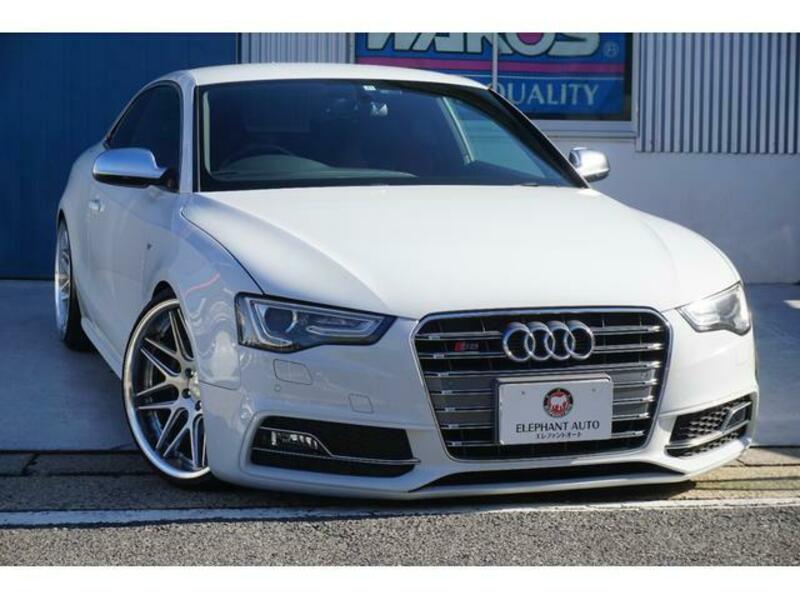 AUDI S5