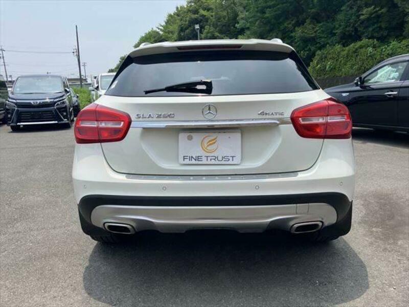 GLA CLASS