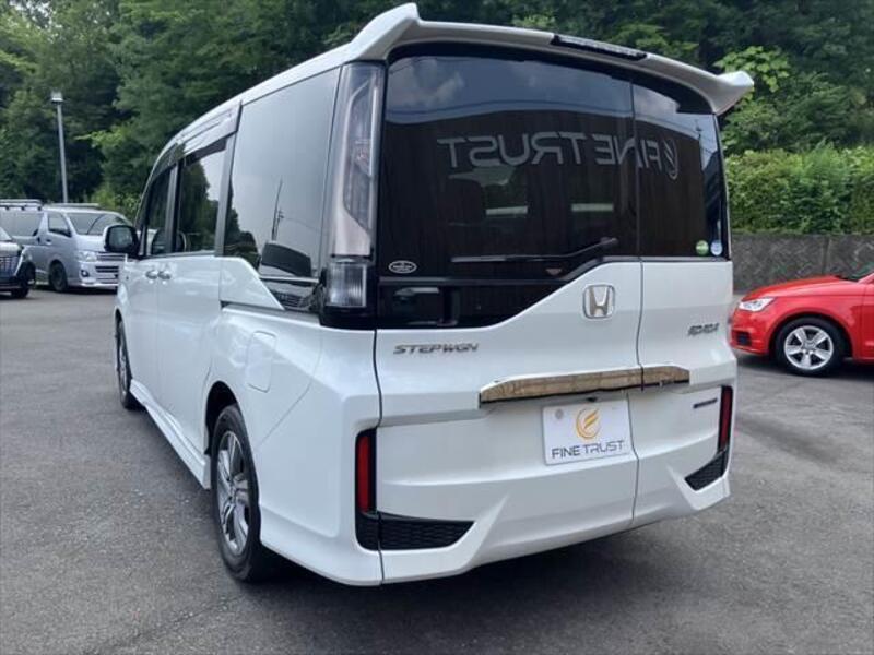 STEPWAGON SPADA