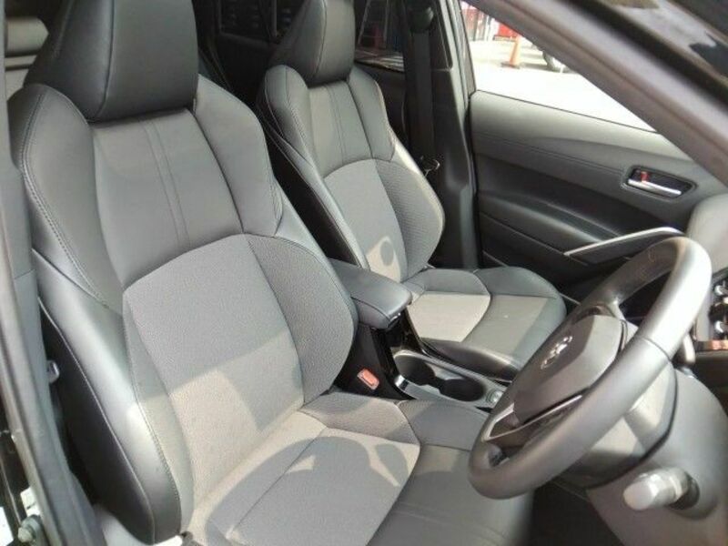 COROLLA CROSS