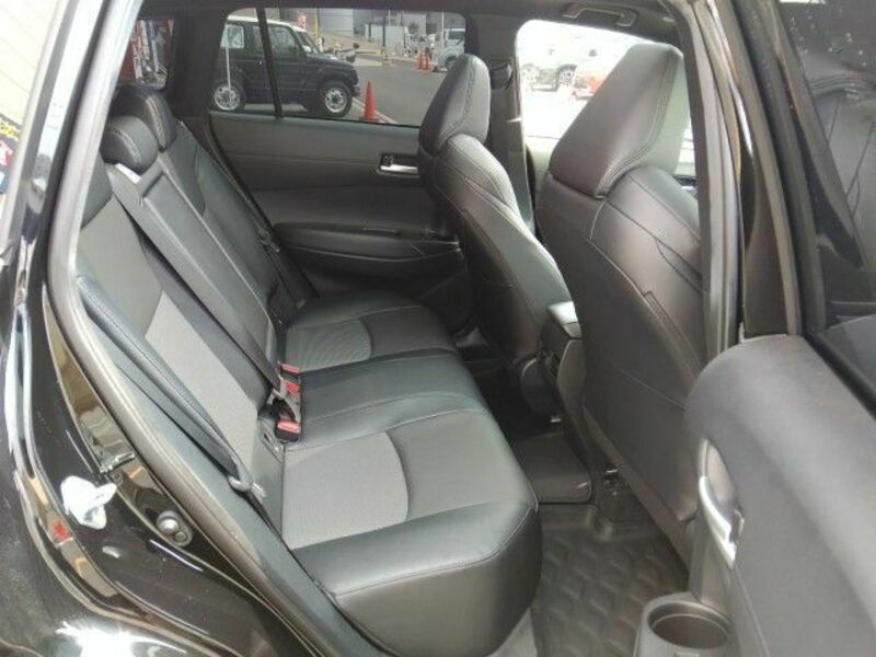 COROLLA CROSS