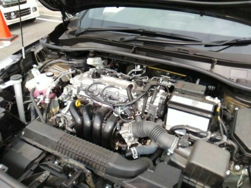 COROLLA CROSS