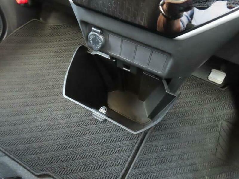 ROOMY