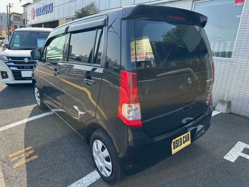WAGON R