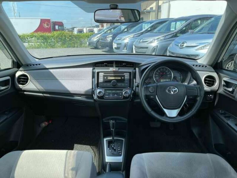 COROLLA AXIO