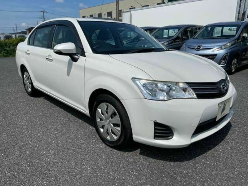 COROLLA AXIO