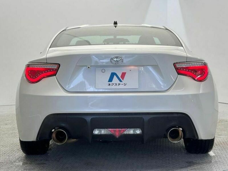 86