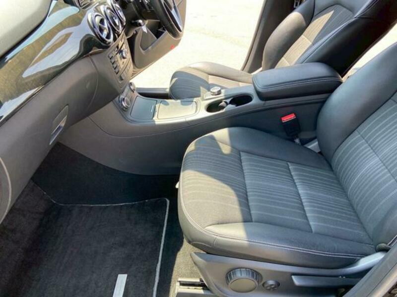 B-CLASS