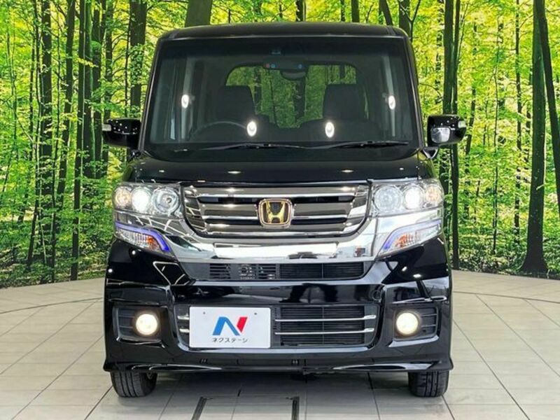 N BOX CUSTOM