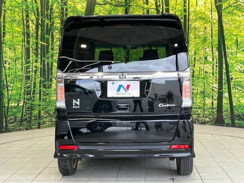 N BOX CUSTOM