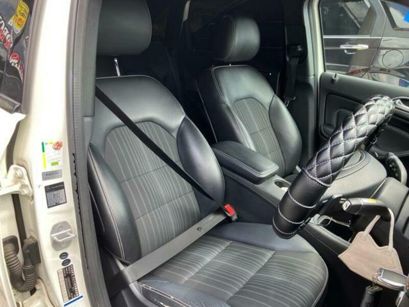 B-CLASS