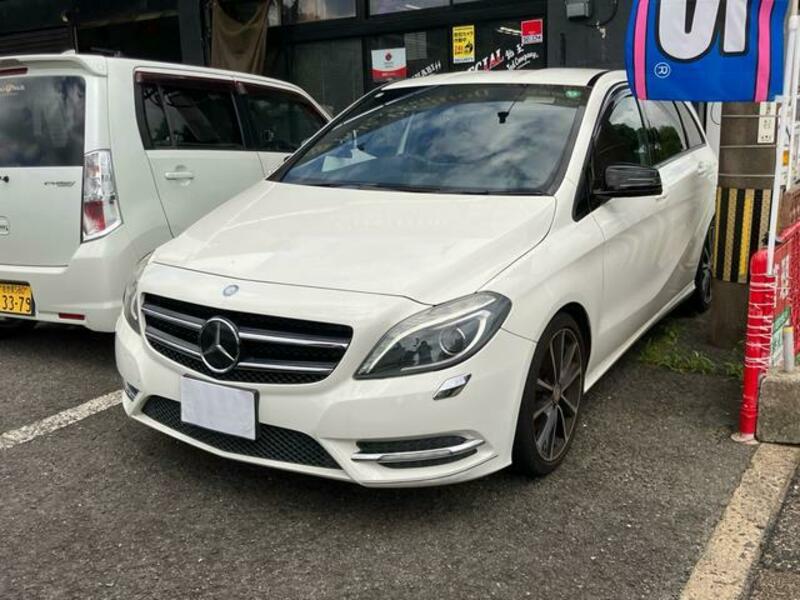 MERCEDES-BENZ B-CLASS