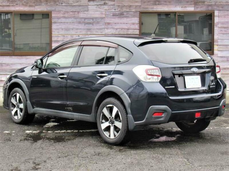 XV HYBRID