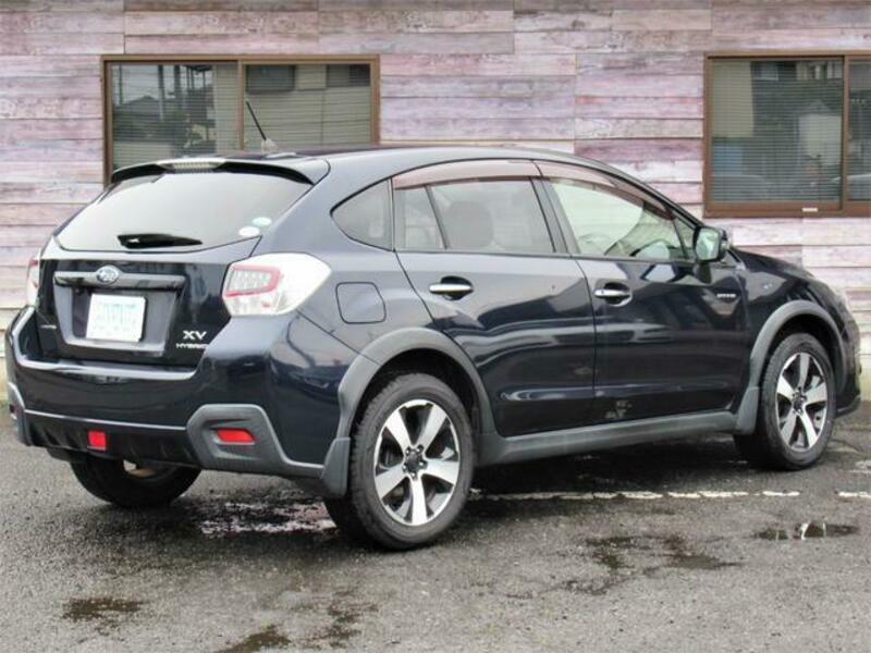 XV HYBRID