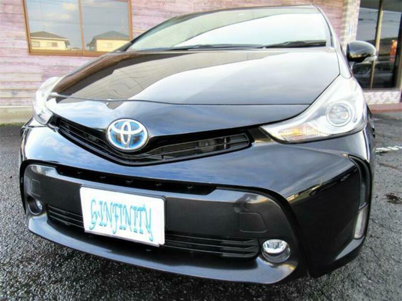 PRIUS ALPHA