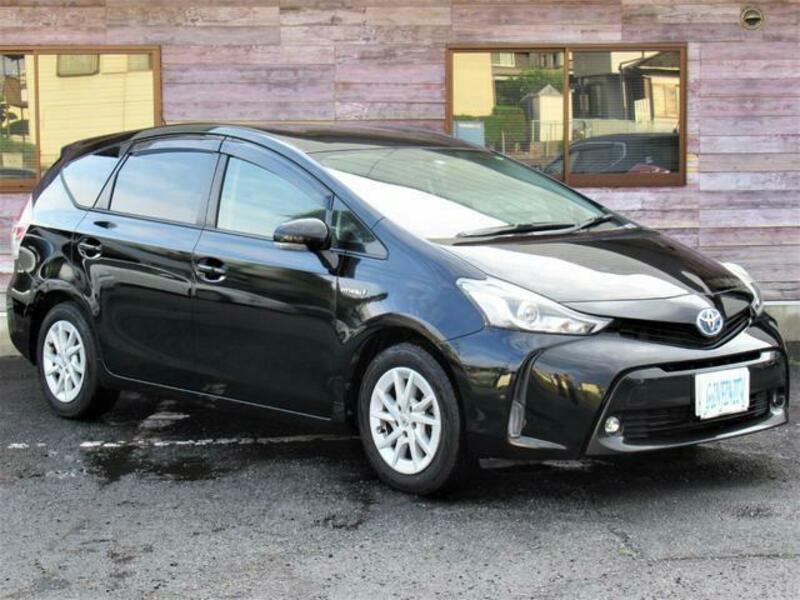 PRIUS ALPHA