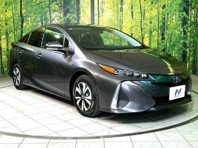 PRIUS PHV
