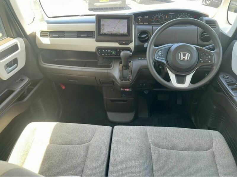 N BOX