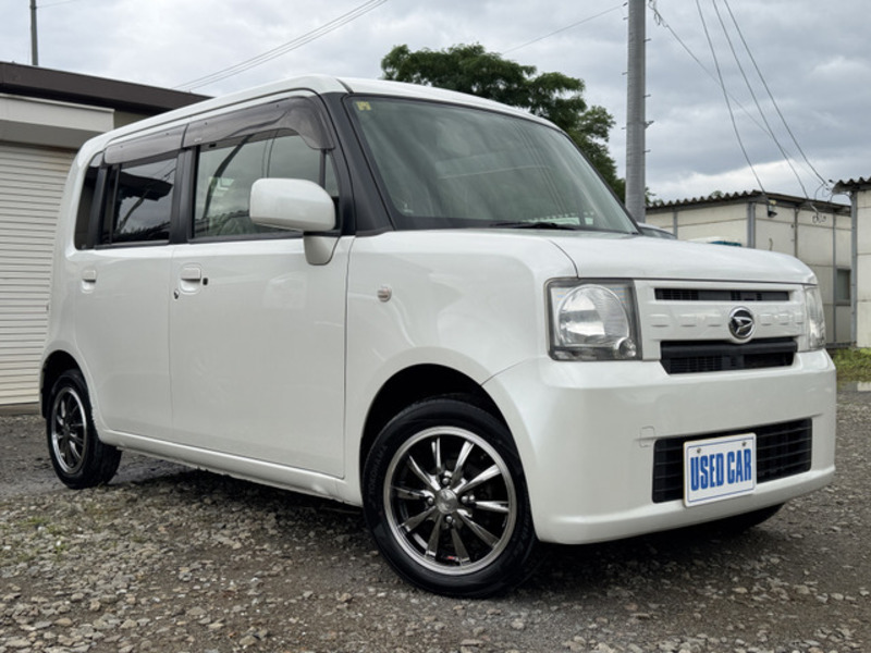 DAIHATSU MOVE CONTE