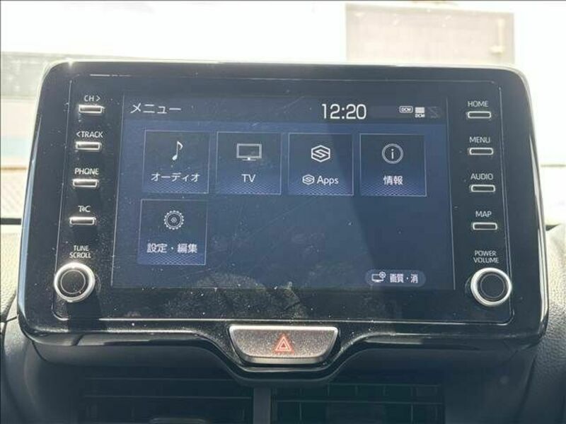 YARIS CROSS