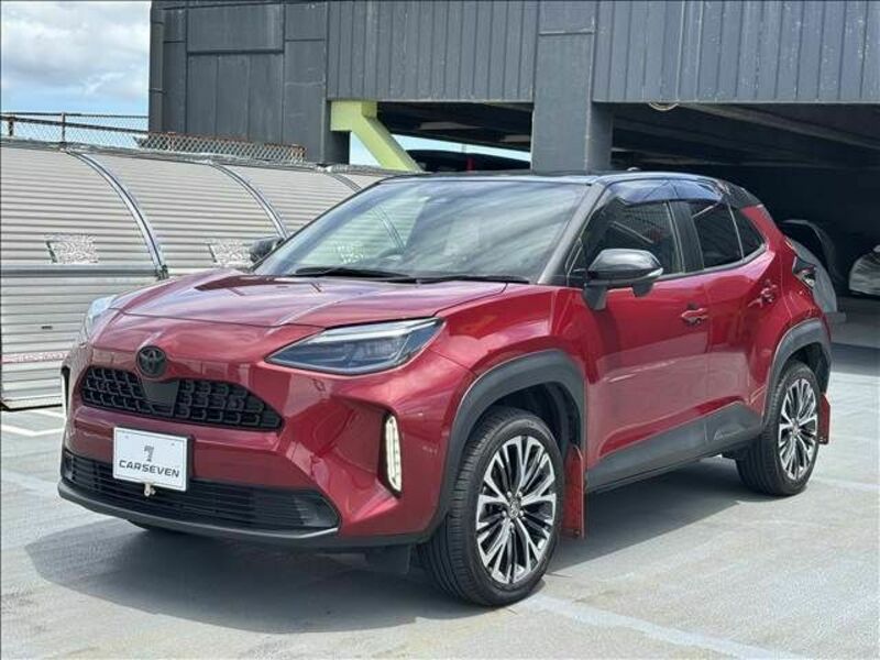 YARIS CROSS