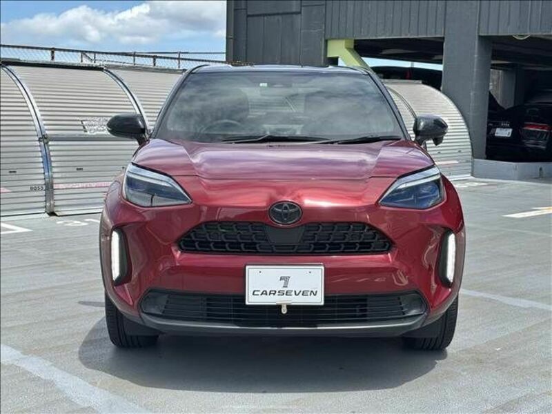YARIS CROSS