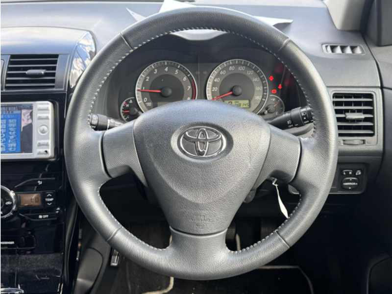 COROLLA FIELDER