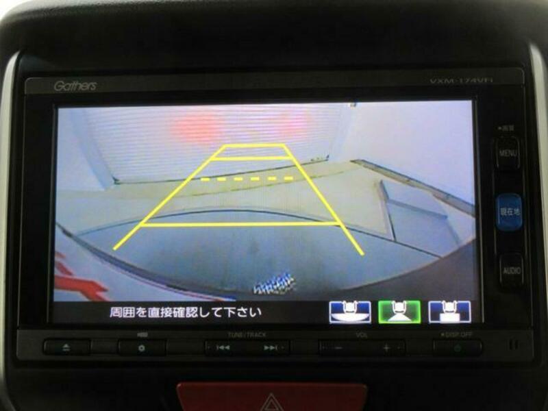 N BOX