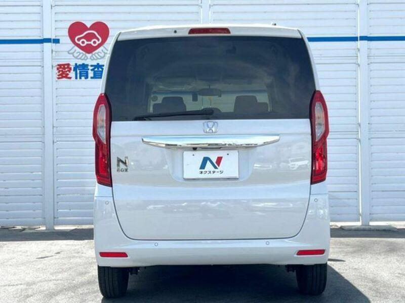 N BOX