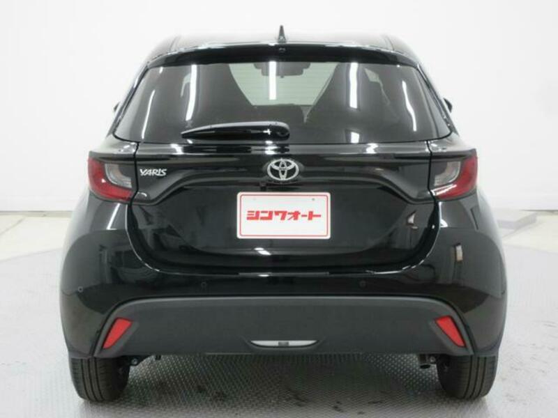 YARIS