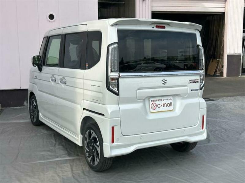 SPACIA CUSTOM