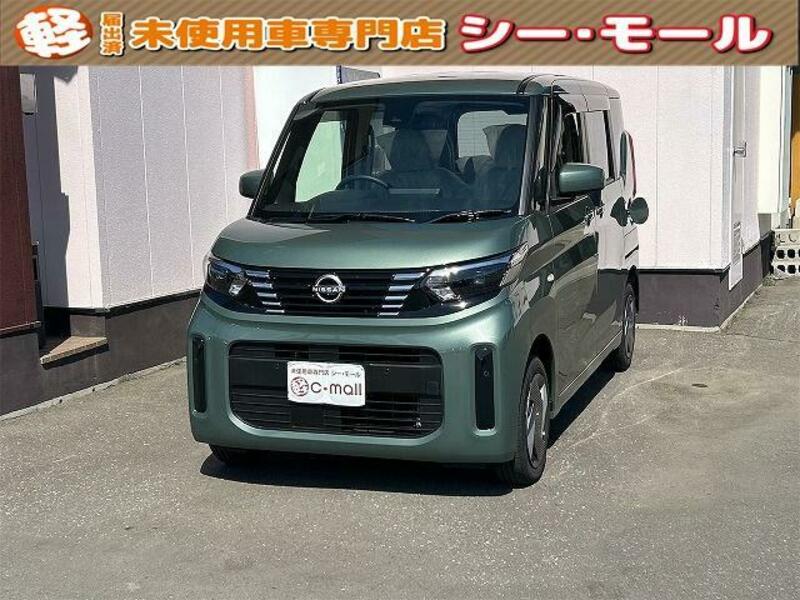 NISSAN ROOX
