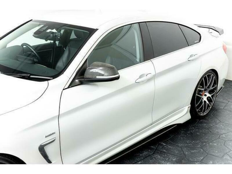 4 SERIES