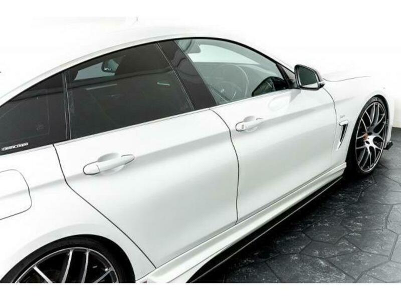 4 SERIES