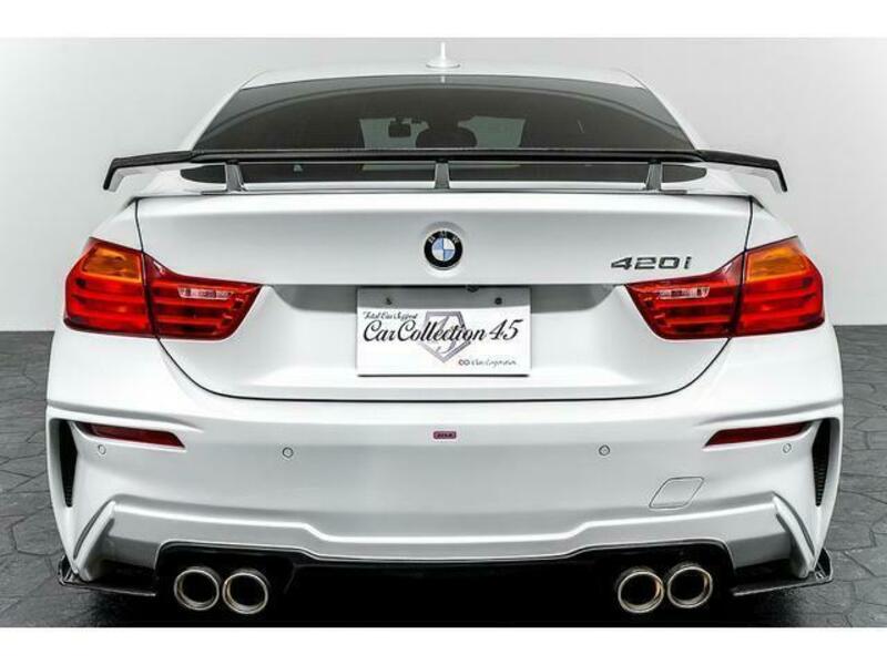 4 SERIES
