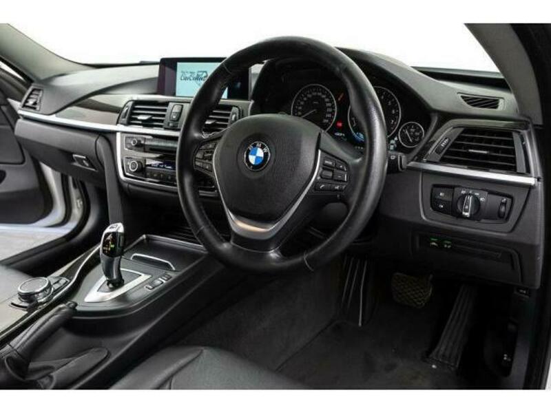 4 SERIES