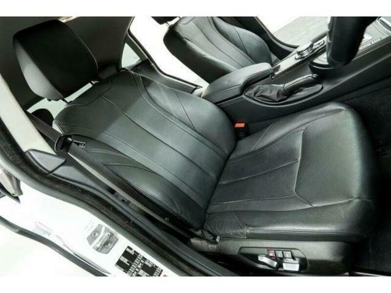 4 SERIES