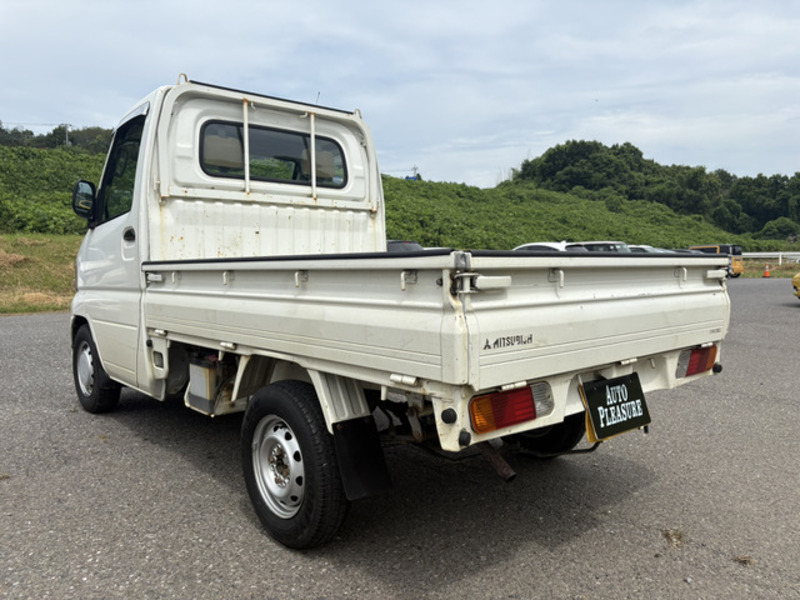 MINICAB TRUCK